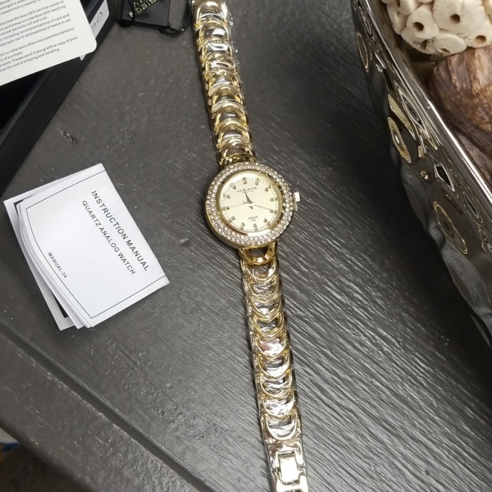 Designer ladies multi function watch - Picture 3 of 4